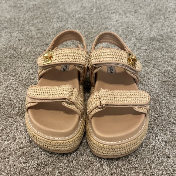 Steve Madden Women's Bigmona Sandal - Size 6.5 - Picture 2 of 8